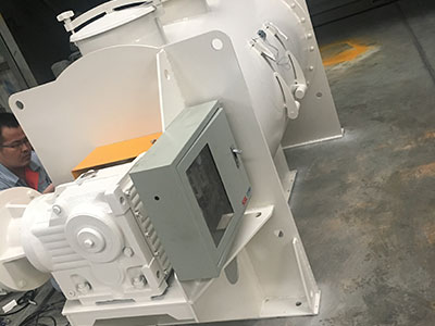 Proporcionando alta eficiência e mistura uniforme com durabilidade excepcional para a produção de cimento colorido